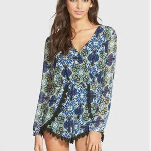 ASTR long sleeve floral romper, size L